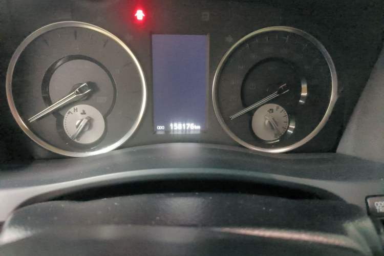 Used Toyota Alphard 2015 3.5L Prestige Edition Odometer Close Up