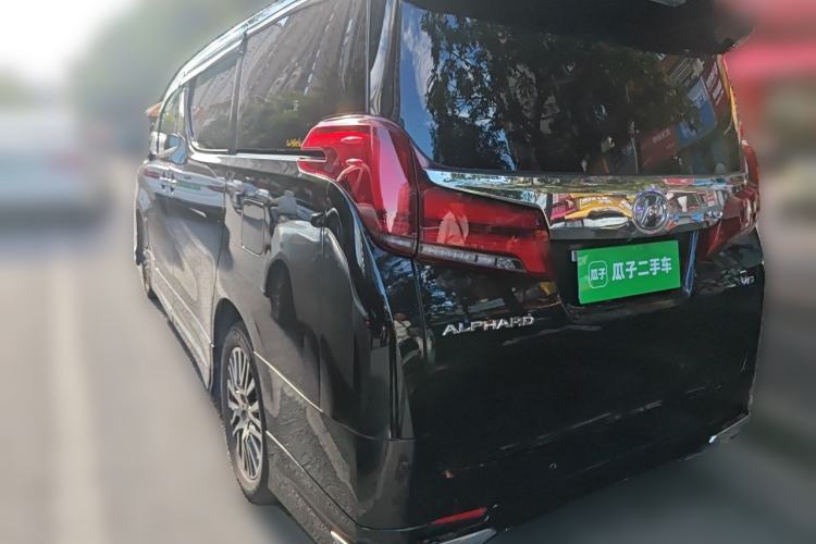 Used Toyota Alphard 2015 3.5L Luxury Edition Rear Left 45 Deg
