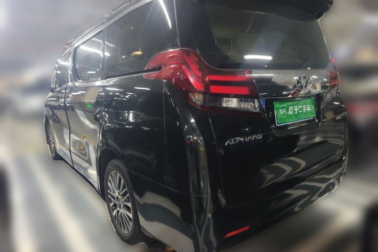 Used Toyota Alphard 2015 3.5L Luxury Edition Rear Left 45 Deg