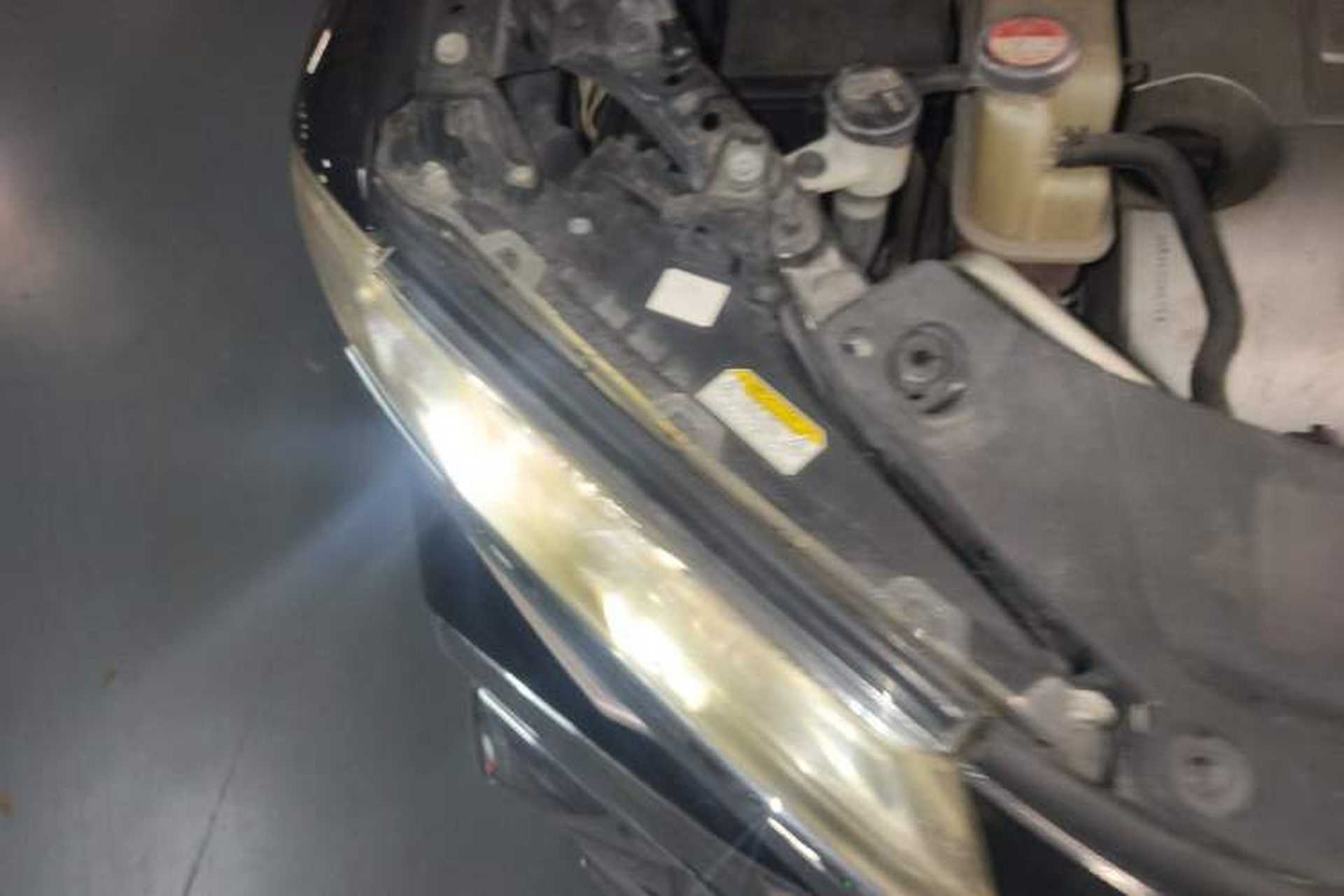 Used Toyota Alphard 2015 3.5L Luxury Edition Right Front Headlight