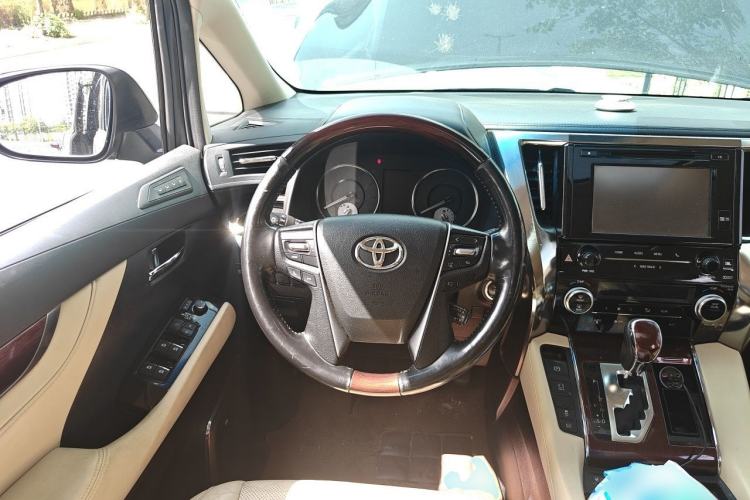 Used Toyota Alphard 2015 3.5L Luxury Edition Steering Wheel