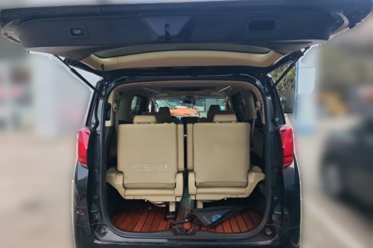 Used Toyota Alphard 2015 3.5L Luxury Edition Trunk