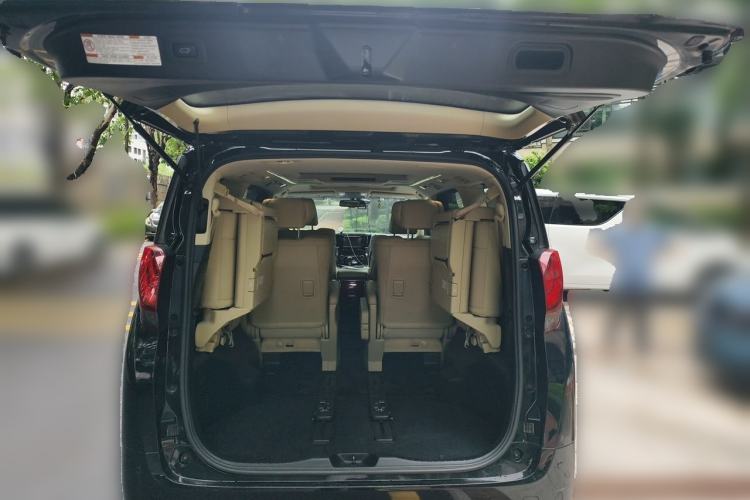 Used Toyota Alphard 2015 3.5L Luxury Edition Trunk