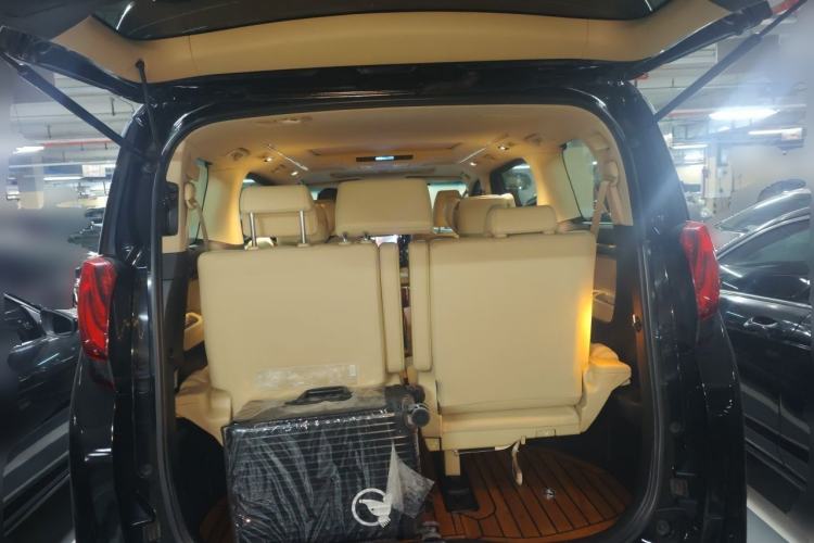 Used Toyota Alphard 2015 3.5L Luxury Edition Trunk