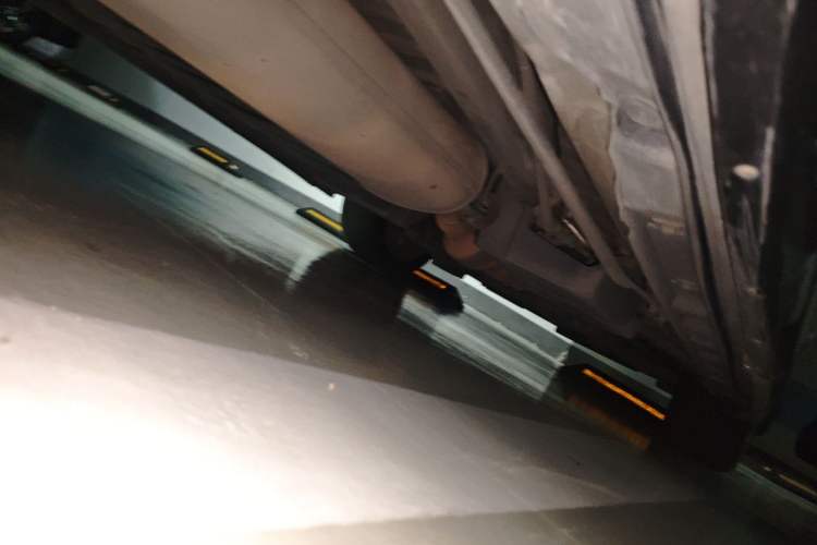 Used Toyota Alphard 2015 3.5L Prestige Edition Chassis Rear Right