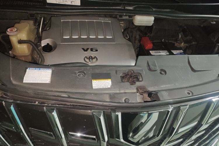 Used Toyota Alphard 2015 3.5L Prestige Edition Engine Bay