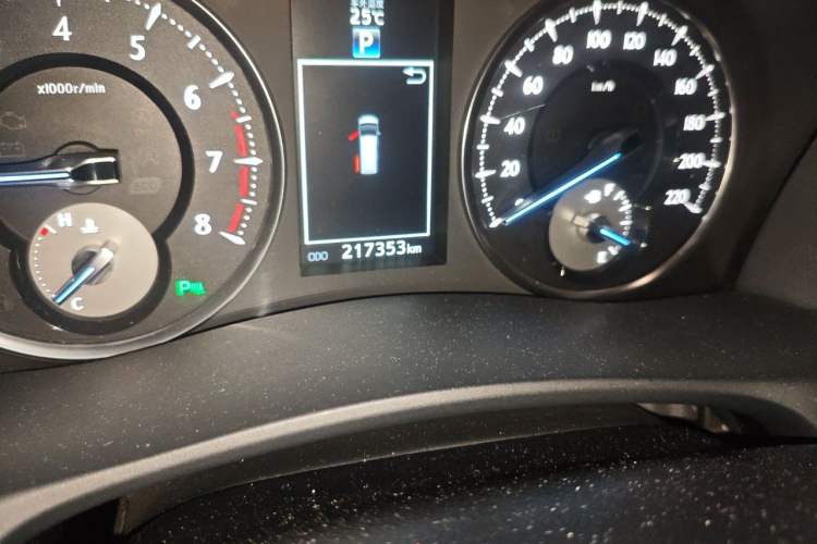Used Toyota Alphard 2015 3.5L Prestige Edition Odometer Close Up