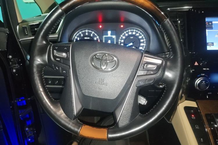 Used Toyota Alphard 2015 3.5L Prestige Edition Steering Wheel