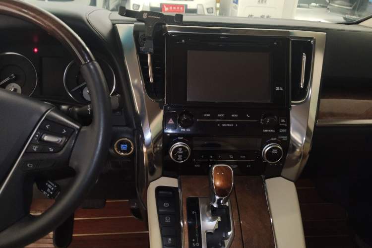 Used Toyota Alphard 2015 3.5L Prestige Edition Audio And AC Panel