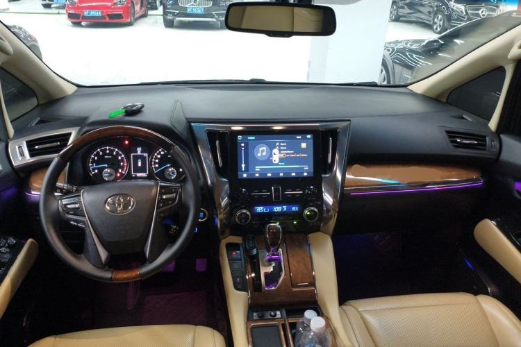 Used Toyota Alphard 2015 3.5L Prestige Edition Center Console