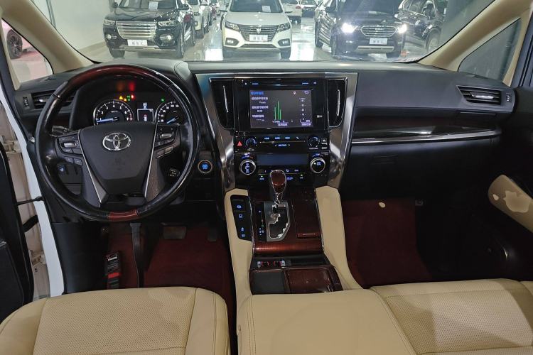 Used Toyota Alphard 2015 3.5L Luxury Edition Center Console