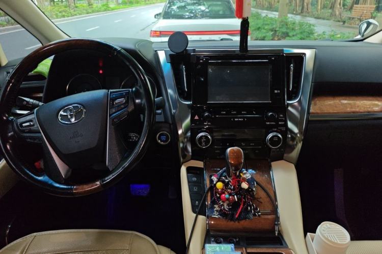 Used Toyota Alphard 2015 3.5L Prestige Edition Center Console