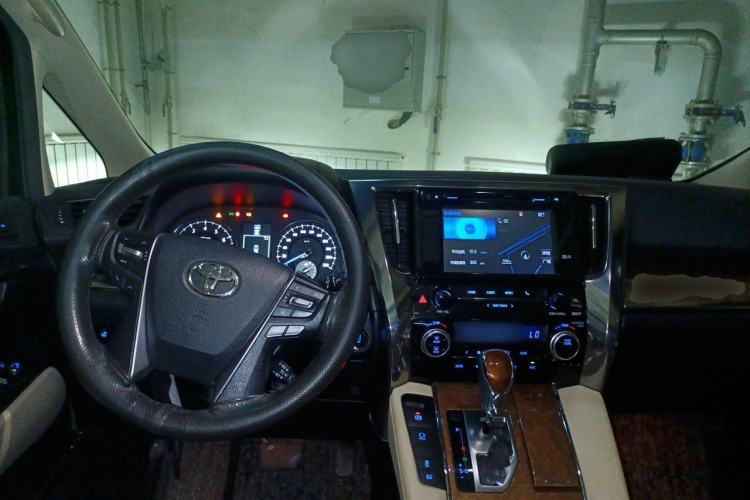 Used Toyota Alphard 2015 3.5L Prestige Edition Center Console