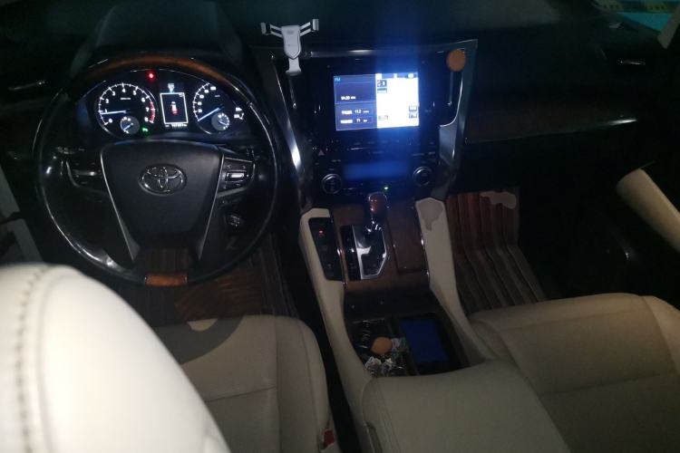 Used Toyota Alphard 2015 3.5L Prestige Edition Center Console