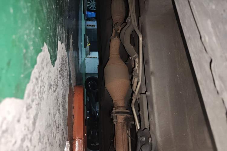 Used Toyota Alphard 2015 3.5L Luxury Edition Chassis Front Right