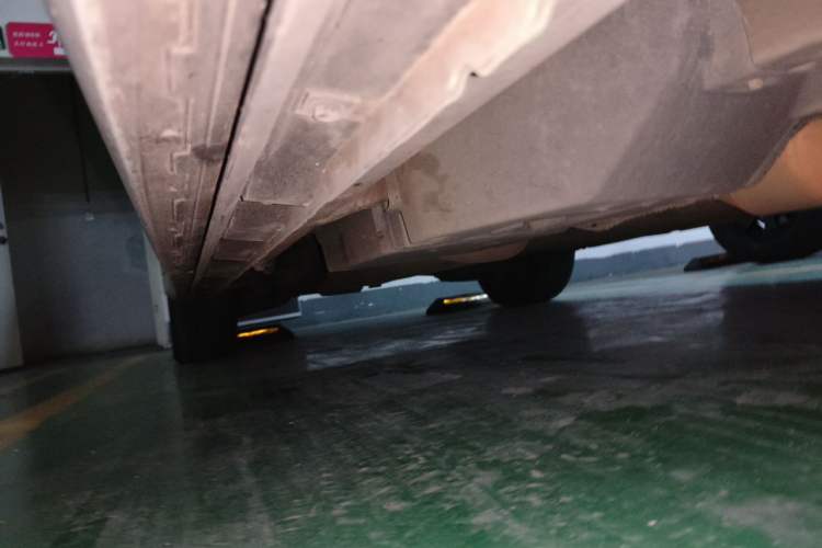 Used Toyota Alphard 2015 3.5L Prestige Edition Chassis Front Right