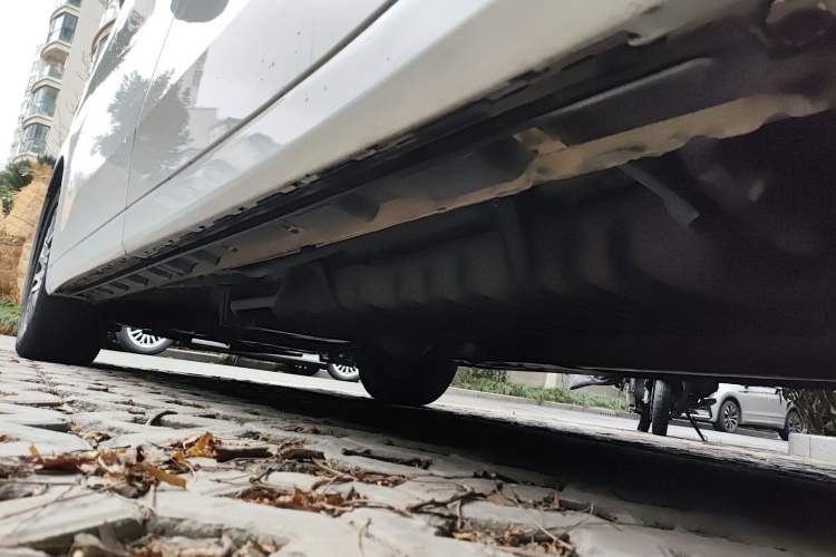 Used Toyota Alphard 2015 3.5L Luxury Edition Chassis Rear Left