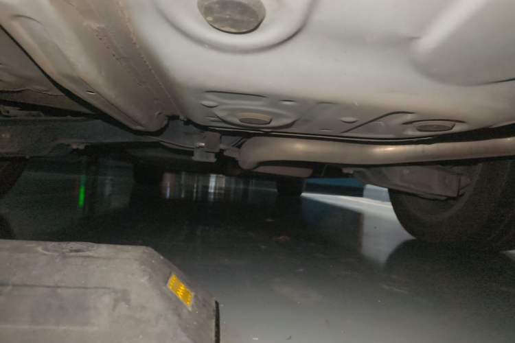 Used Toyota Alphard 2015 3.5L Prestige Edition Chassis Rear