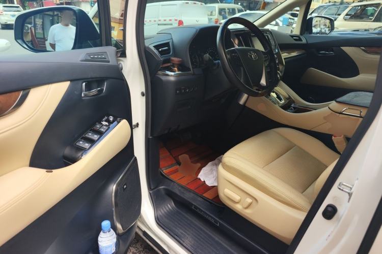 Used Toyota Alphard 2015 3.5L Prestige Edition Driver Seat