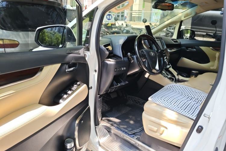 Used Toyota Alphard 2015 3.5L Luxury Edition Driver Seat