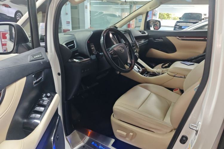 Used Toyota Alphard 2015 3.5L Luxury Edition Driver Seat