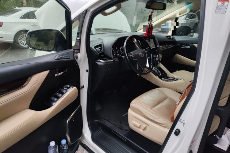 Used Toyota Alphard 2015 3.5L Luxury Edition Driver Seat