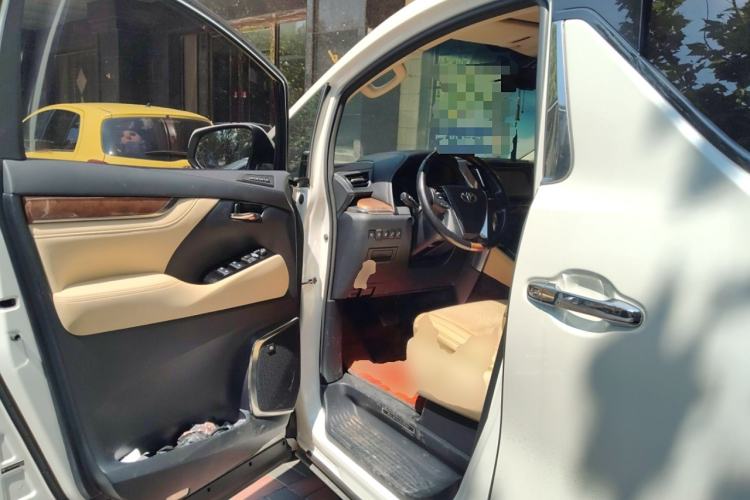 Used Toyota Alphard 2015 3.5L Prestige Edition Driver Seat