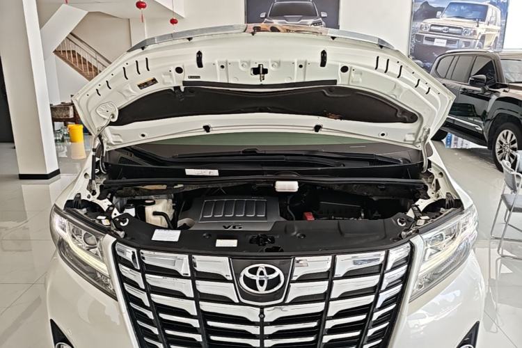 Used Toyota Alphard 2015 3.5L Luxury Edition Engine Bay