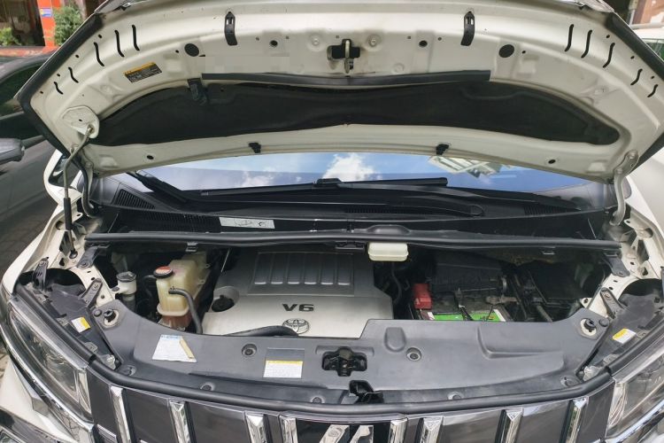 Used Toyota Alphard 2015 3.5L Luxury Edition Engine Bay