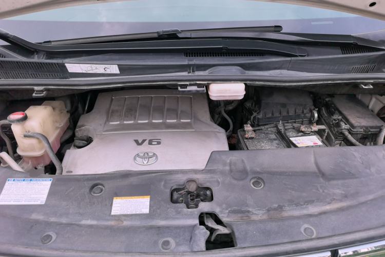 Used Toyota Alphard 2015 3.5L Luxury Edition Engine Bay