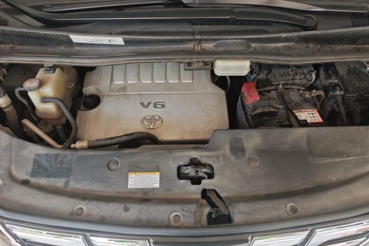 Used Toyota Alphard 2015 3.5L Luxury Edition Engine Bay