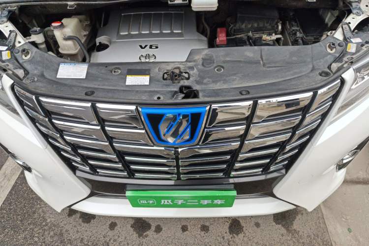 Used Toyota Alphard 2015 3.5L Prestige Edition Engine Bay