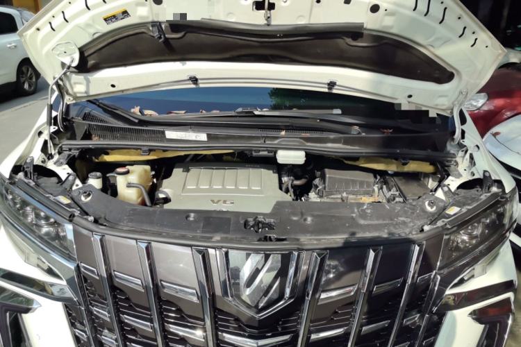 Used Toyota Alphard 2015 3.5L Prestige Edition Engine Bay