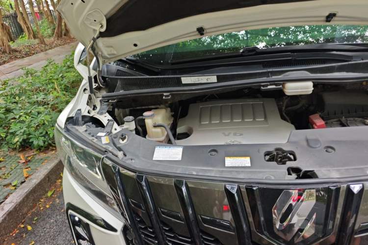 Used Toyota Alphard 2015 3.5L Prestige Edition Engine Bay Right