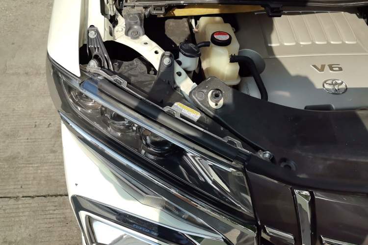 Used Toyota Alphard 2015 3.5L Prestige Edition Engine Bay Right