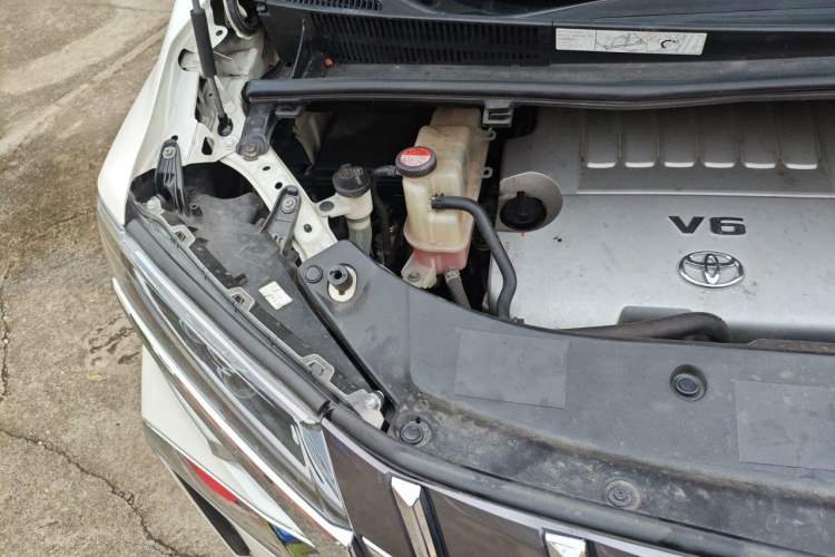 Used Toyota Alphard 2015 3.5L Prestige Edition Engine Bay Right