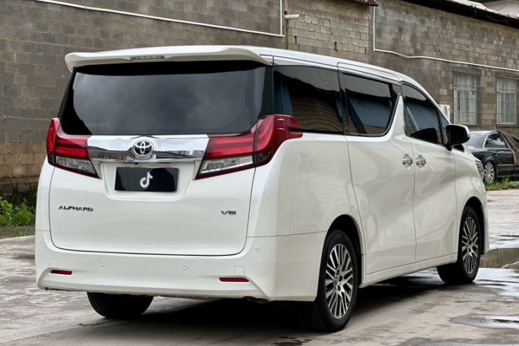 Used Toyota Alphard 2015 3.5L Luxury Edition Exterior 4