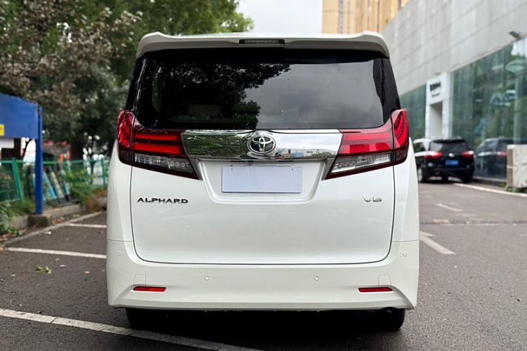 Used Toyota Alphard 2015 3.5L Luxury Edition Exterior 5