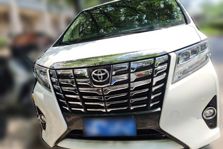 Used Toyota Alphard 2015 3.5L Luxury Edition Front