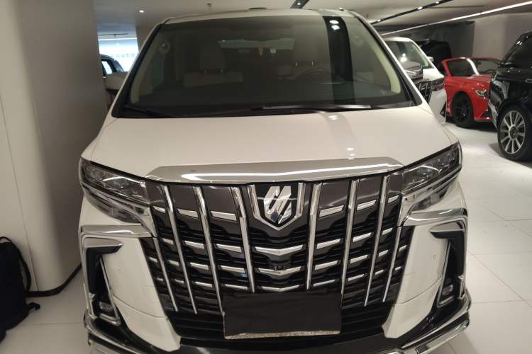 Used Toyota Alphard 2015 3.5L Prestige Edition Front