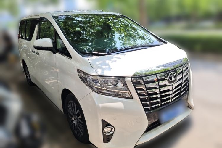 Used Toyota Alphard 2015 3.5L Luxury Edition Front Right 45 Deg