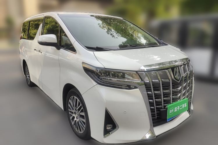Used Toyota Alphard 2015 3.5L Luxury Edition Front Right 45 Deg