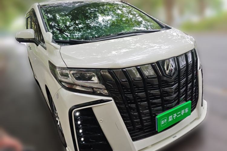 Used Toyota Alphard 2015 3.5L Prestige Edition Front Right 45 Deg