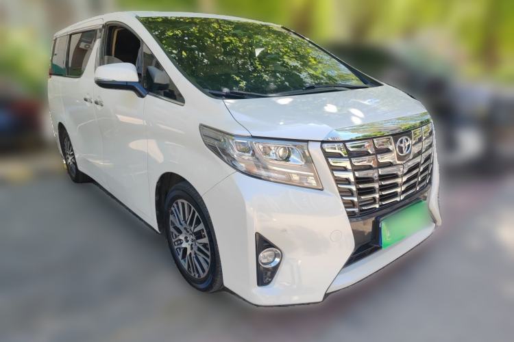 Used Toyota Alphard 2015 3.5L Luxury Edition Front Right 45 Deg