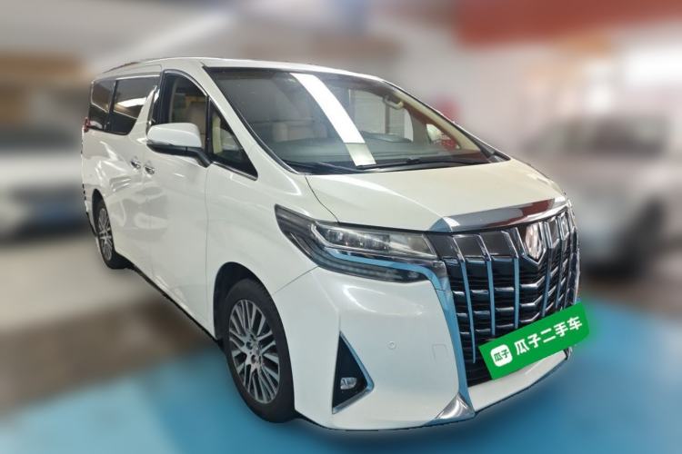 Used Toyota Alphard 2015 3.5L Luxury Edition Front Right 45 Deg