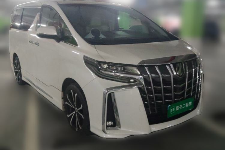 Used Toyota Alphard 2015 3.5L Luxury Edition Front Right 45 Deg