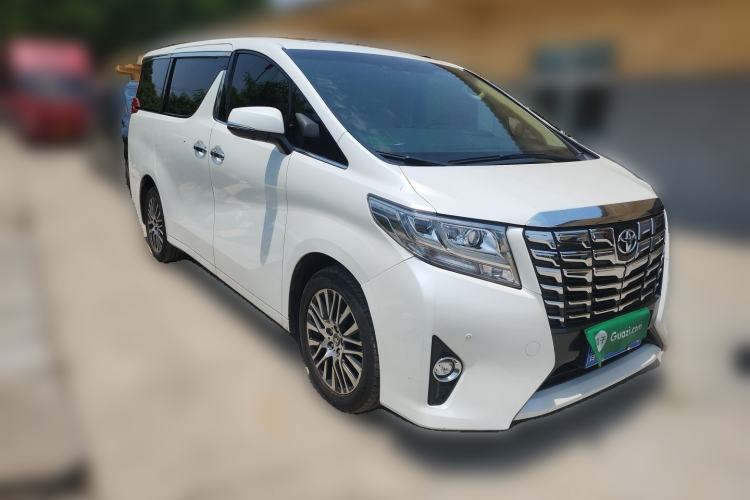 Used Toyota Alphard 2015 3.5L Luxury Edition Front Right 45 Deg