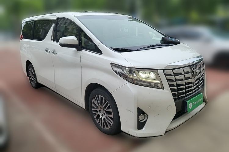 Used Toyota Alphard 2015 3.5L Luxury Edition Front Right 45 Deg