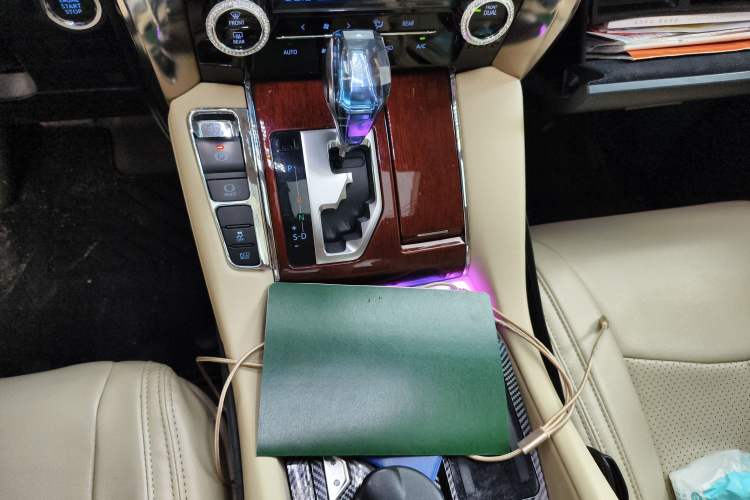 Used Toyota Alphard 2015 3.5L Luxury Edition Gear Lever
