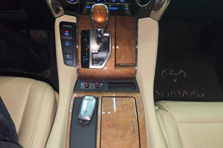 Used Toyota Alphard 2015 3.5L Prestige Edition Gear Lever